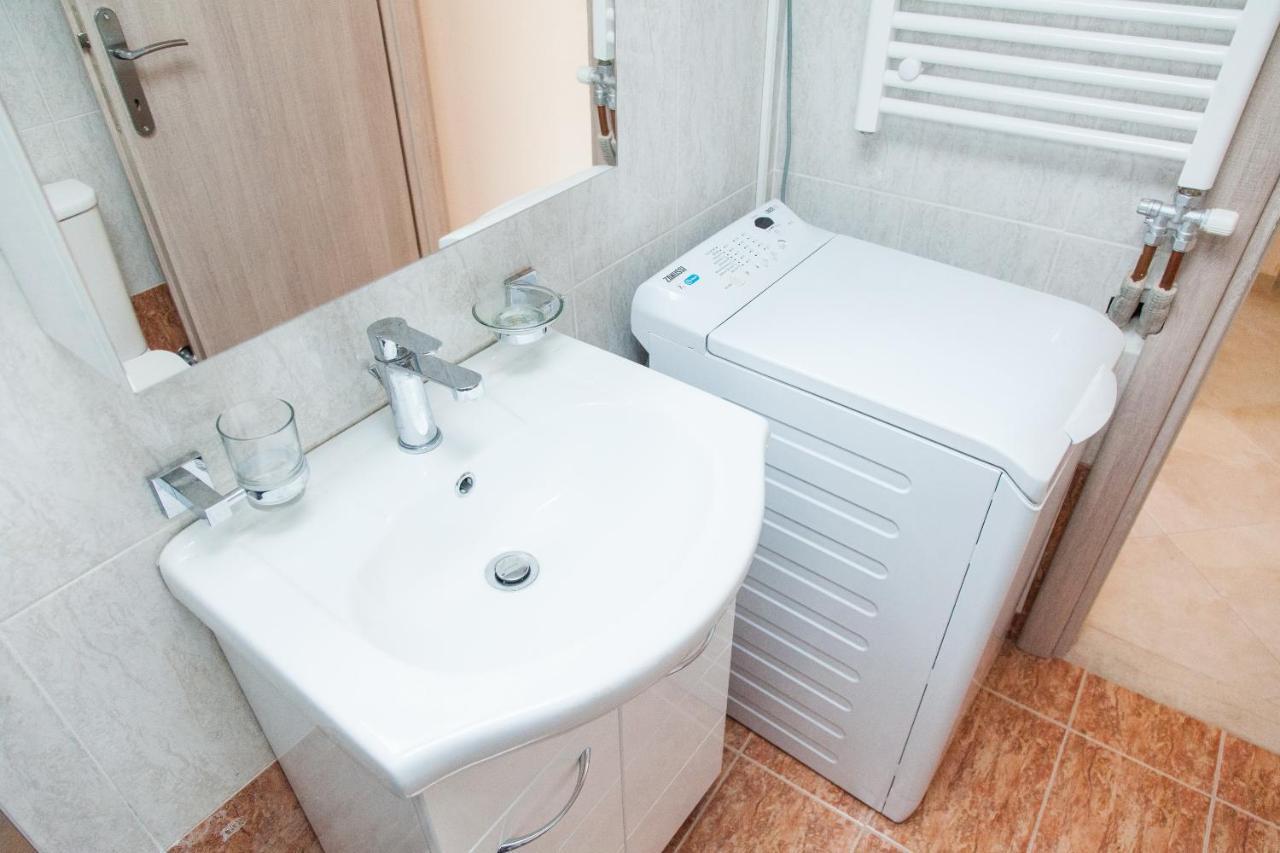 Great Apartment In Piraeus Ngoại thất bức ảnh